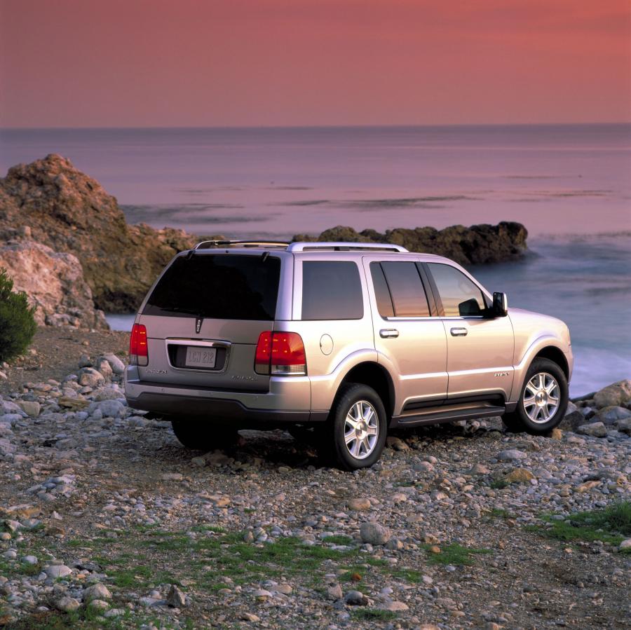  Lincoln Aviator 2003 года  (фото 50 из 57)